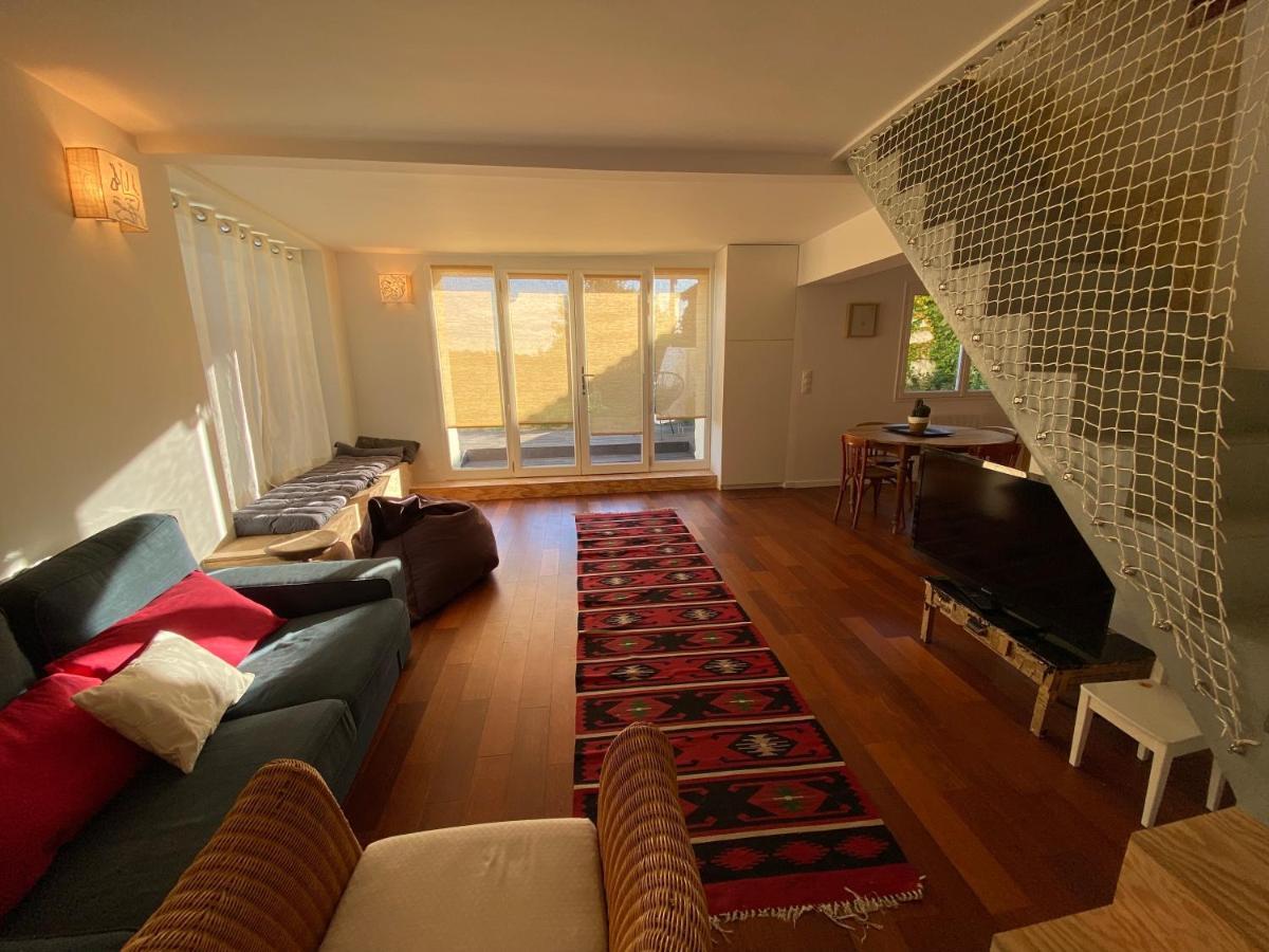 Maison De Charme Avec Jardin Et Terrasse Camblanes-et-Meynac Esterno foto