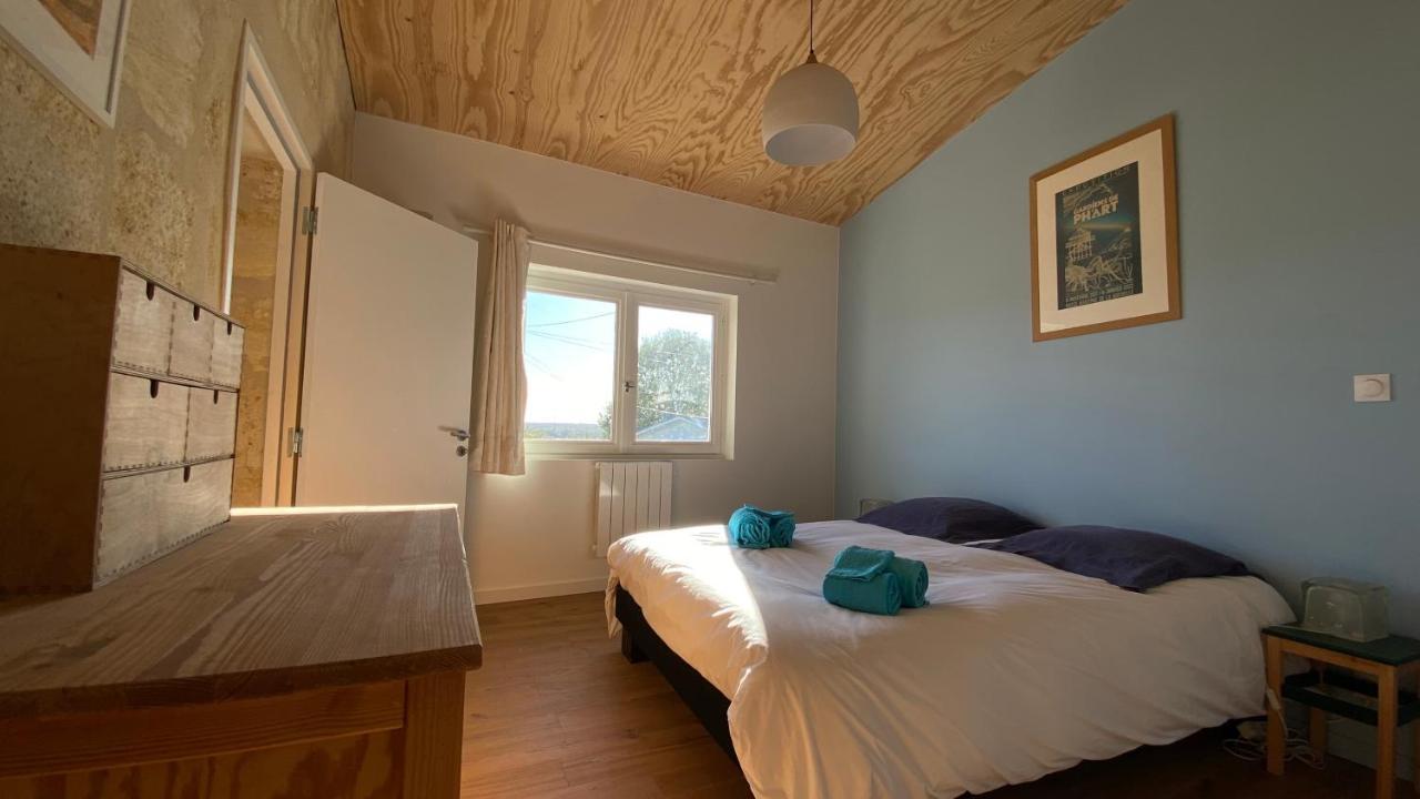 Maison De Charme Avec Jardin Et Terrasse Camblanes-et-Meynac Esterno foto